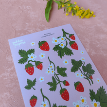 Carica l'immagine nel visualizzatore di Gallery, Pikku Paperi Tarra-arkki - Mansikka Paperinoita