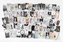 Lade das Bild in den Galerie-Viewer, The Wild Unknown Pocket Tarot - Korttipakka
