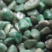 Lataa kuva Galleria-katseluun, Vihreä Aventuriini Rumpuhiottu 1,5-2 cm - Aventuriini, Aventurine, Crystal, Green Aventurien, Kristalli, Kristalli kivet, Kristallikivet, Kristallikivi, Kristallit, Rumpuhiottu, Rumpuhiottu kivi, Tumbled stone, Vihreä Aventuriini - Paperinoita
